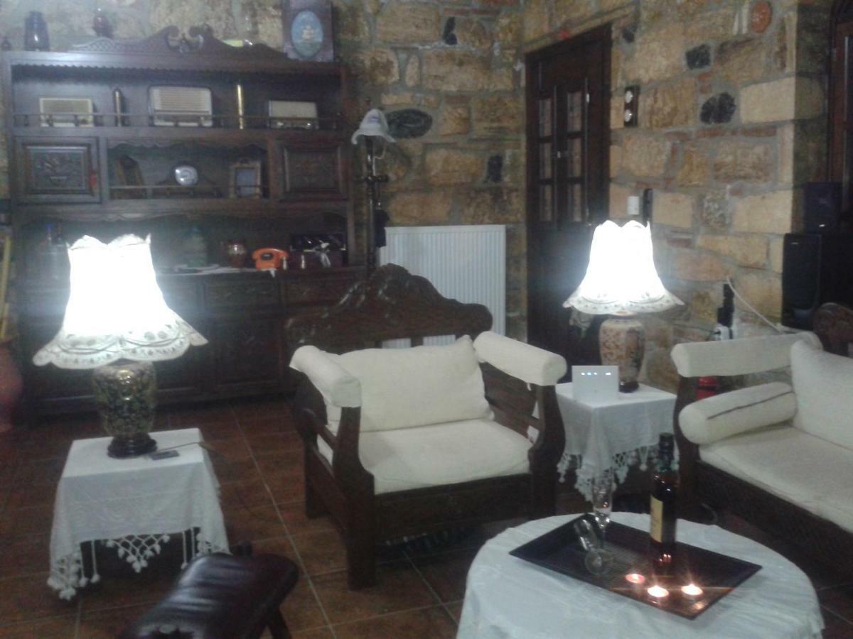Appartement Kalogirou Stone House à Limniónas Extérieur photo